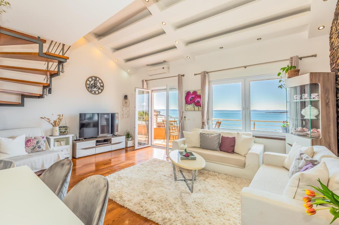 Apartmani Nikola Baška Voda Exteriör bild