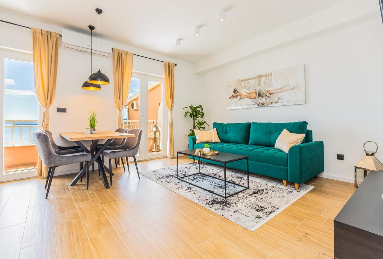 Apartmani Nikola Baška Voda Exteriör bild