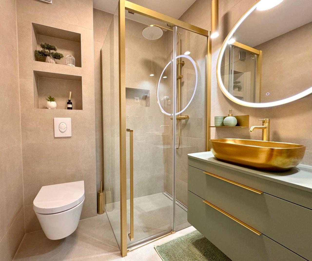 Apartmani Nikola Baška Voda Exteriör bild