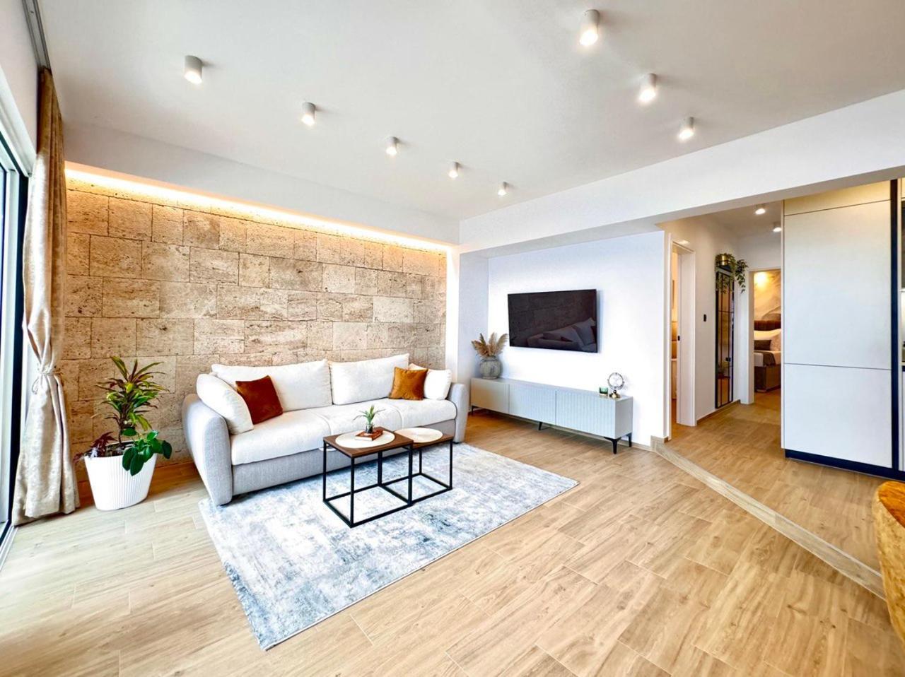 Apartmani Nikola Baška Voda Exteriör bild